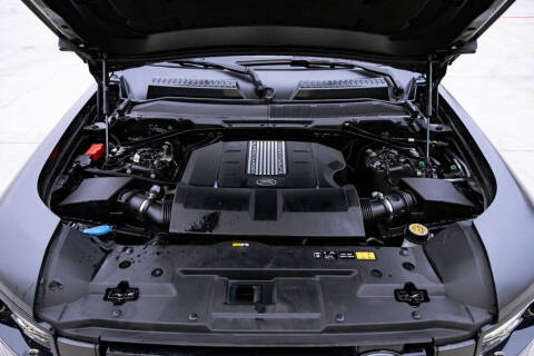 2024 Land Rover Defender 130 V8 P500