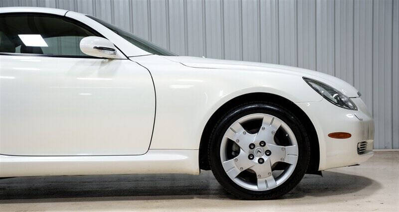 2005 Lexus SC 430