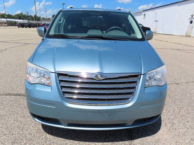 2009 Chrysler Town and Country Touring