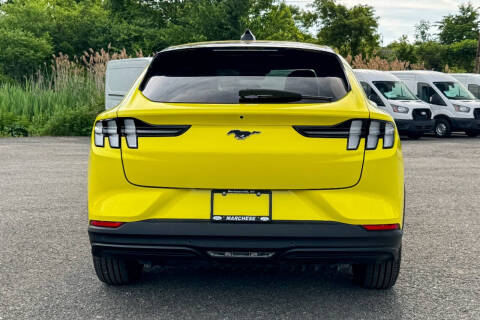 2025 Ford Mustang Mach-E Select