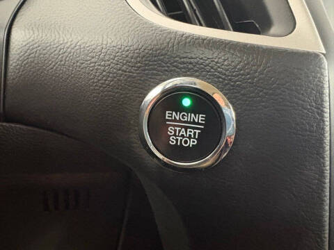 2023 Ford Edge SE
