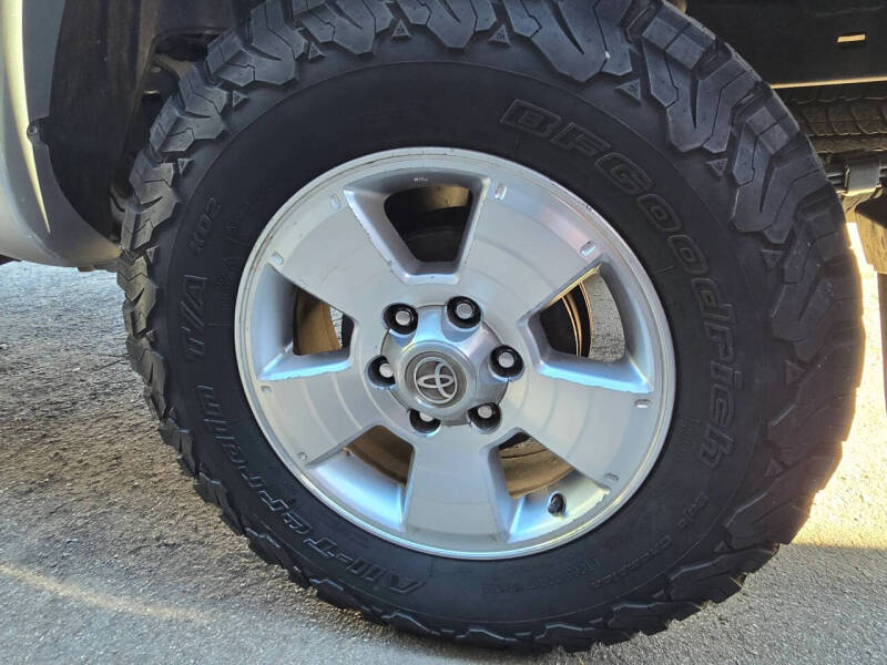 2005 Toyota Tacoma PreRunner V6