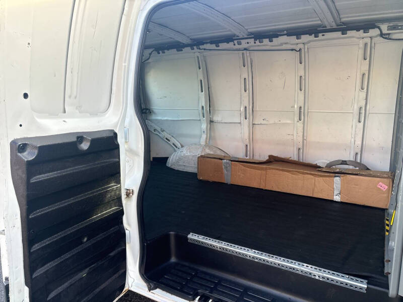 2013 Chevrolet Express 2500