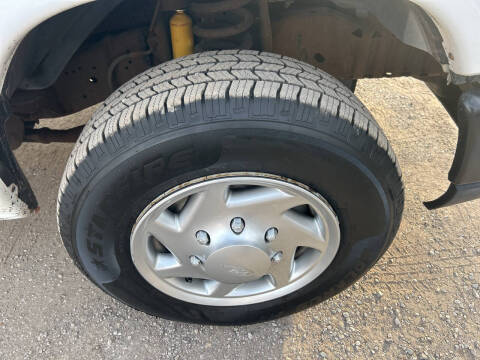 2010 Ford E-Series E-150