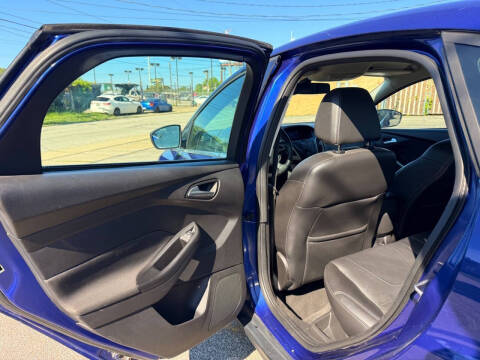 2012 Ford Focus SEL