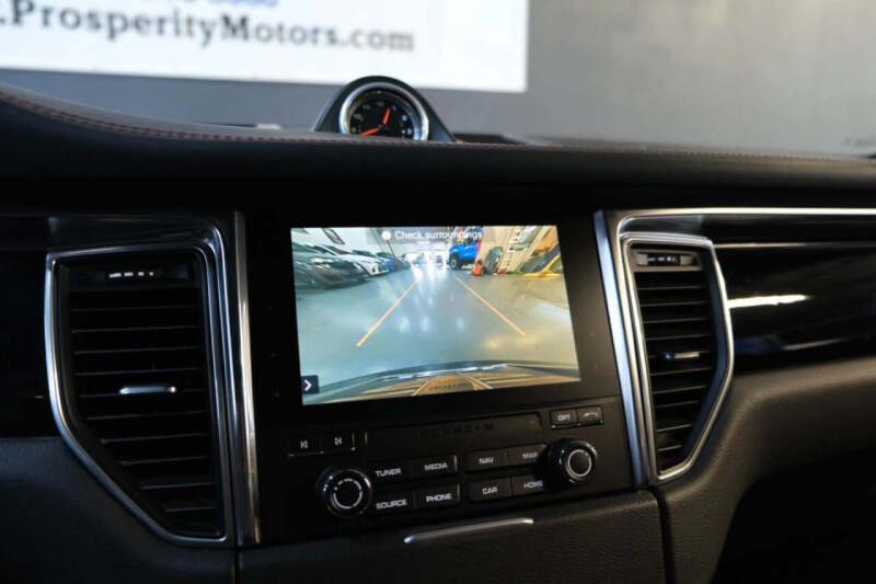 2017 Porsche Macan S