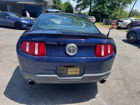 2012 Ford Mustang V6