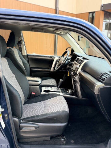 2017 Toyota 4Runner SR5