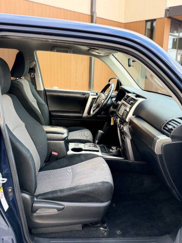 2017 Toyota 4Runner SR5