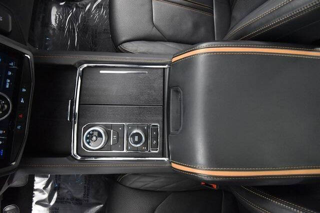 2024 Ford Expedition MAX Platinum