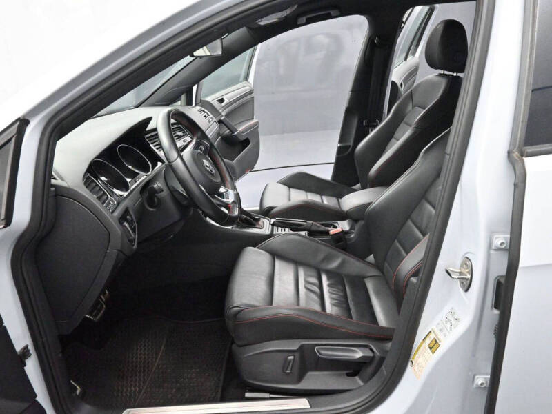 2021 Volkswagen Golf GTI Autobahn