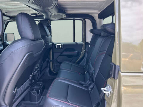 2026 Jeep Gladiator Shadow Ops