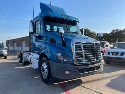 2016 Freightliner Cascadia for sale at Tex-Mex Auto Sales LLC in Lewisville TX