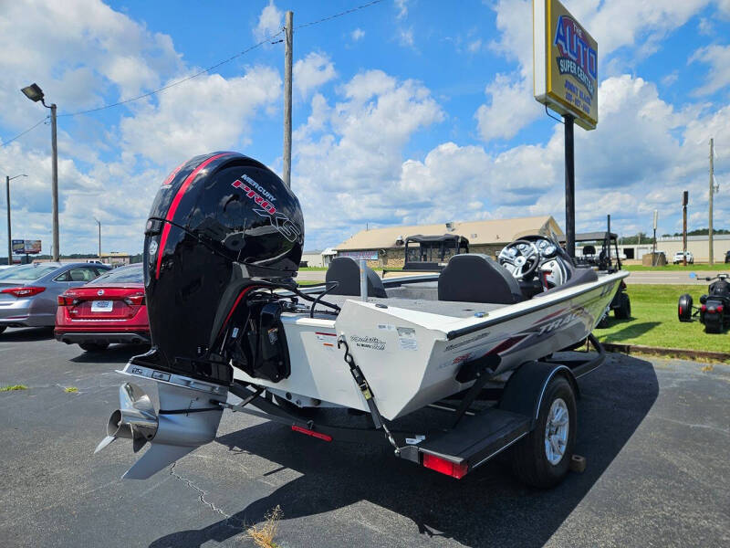 2023 Tracker PRO 195 TXW