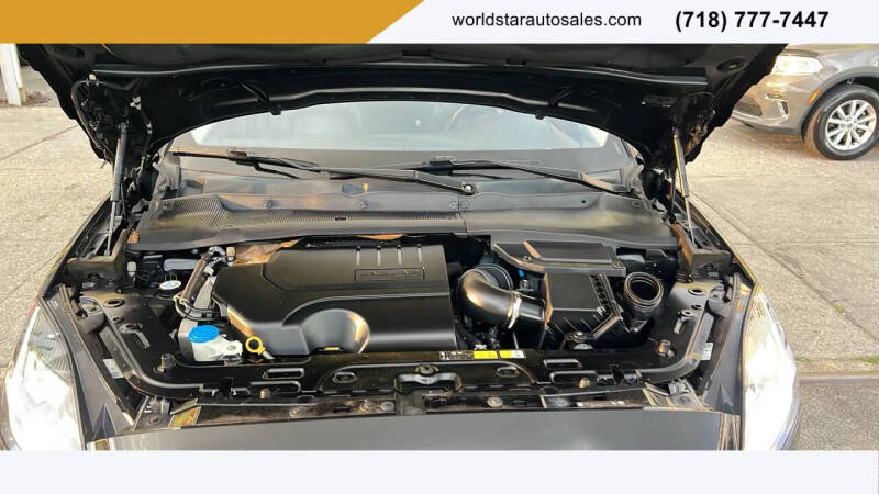 2018 Jaguar E-PACE P250 SE