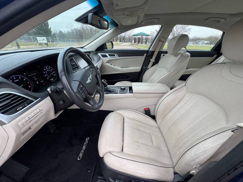 2016 Hyundai Genesis