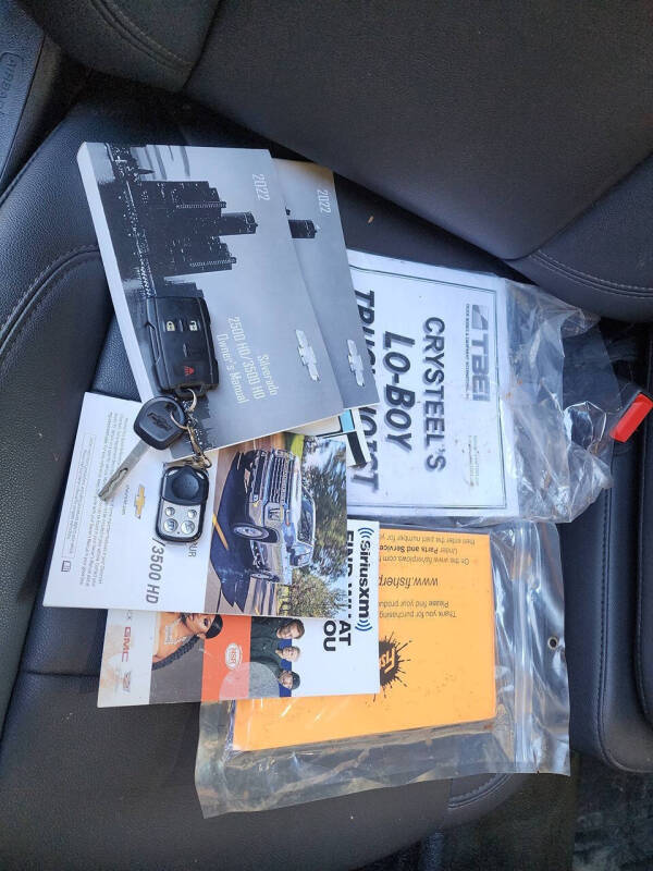 2022 Chevrolet Silverado 3500HD CC Work Truck