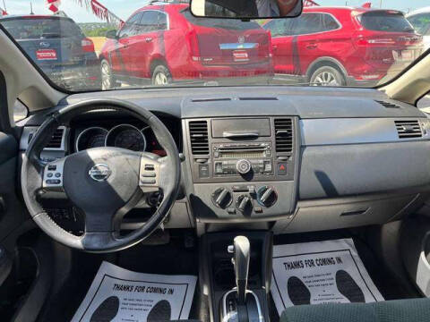 2012 Nissan Versa 1.8 S