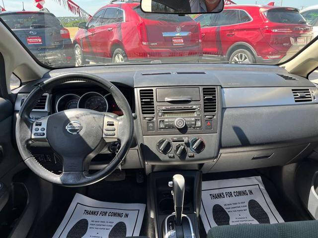 2012 Nissan Versa 1.8 S