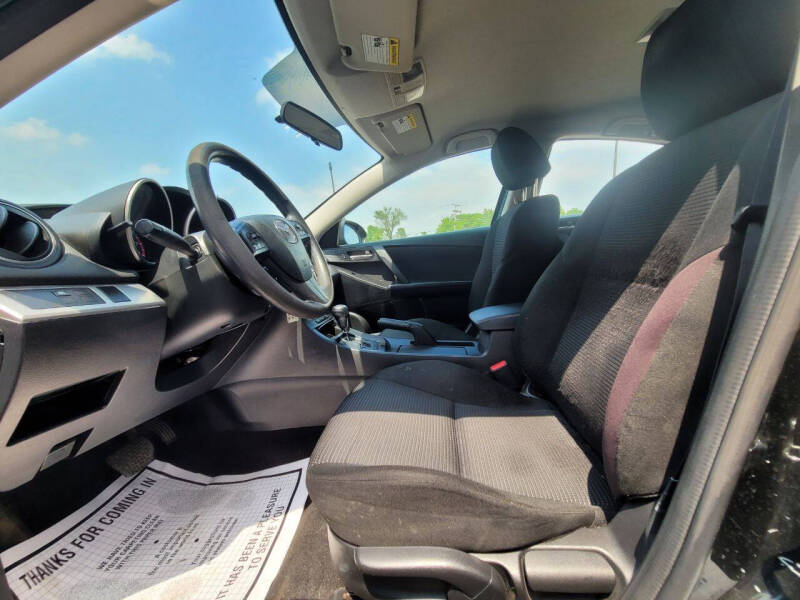 2013 Mazda MAZDA3 i Sport