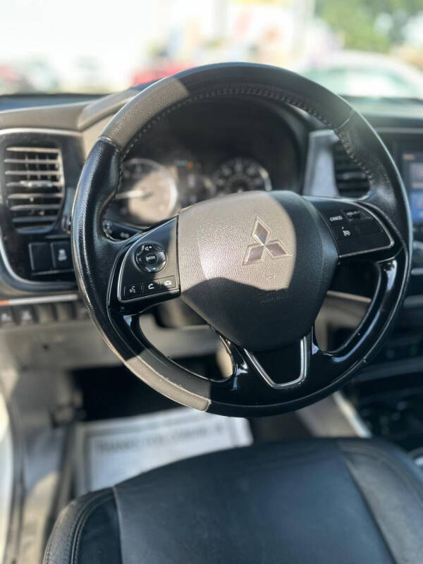 2020 Mitsubishi Outlander