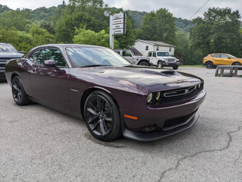 2022 Dodge Challenger for sale at KUNTZ MOTOR COMPANY INC in Mahaffey PA