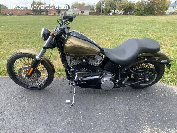 2013 Harley-Davidson FXS Blackline
