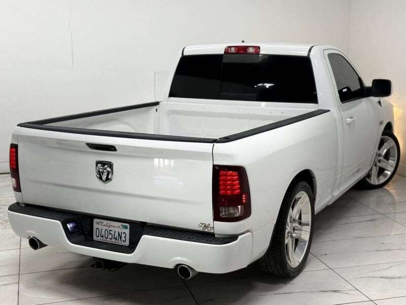 2016 RAM 1500 Sport