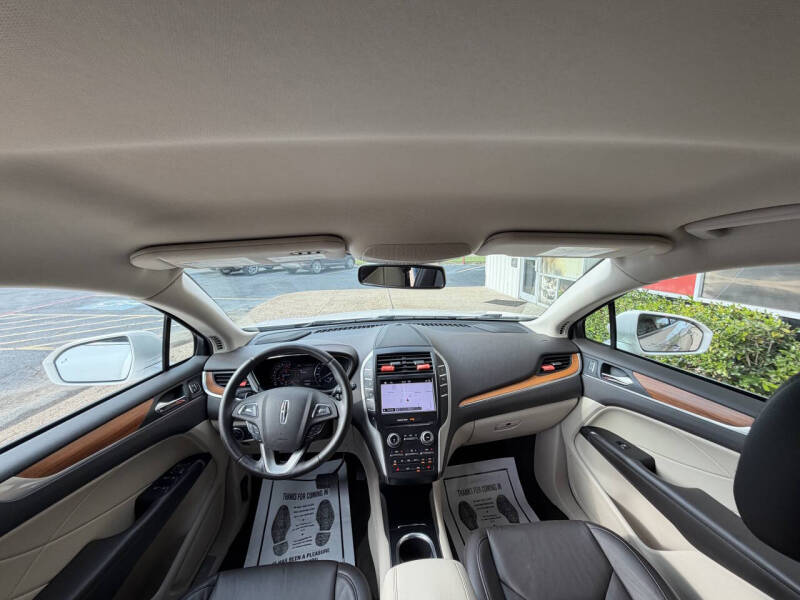 2019 Lincoln MKC Select