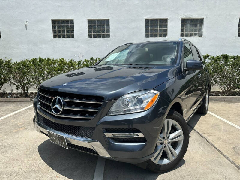 2013 Mercedes-Benz M-Class for sale at UPTOWN MOTOR CARS in Houston TX