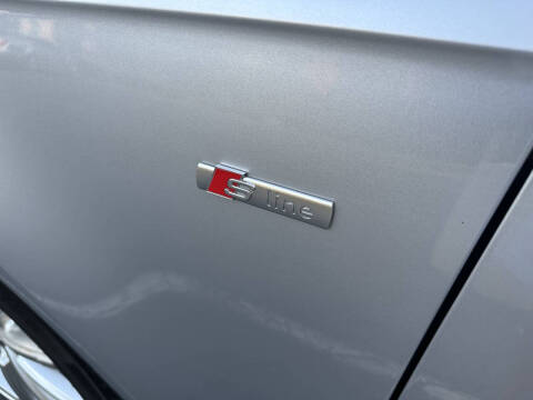 2015 Audi A4 2.0T quattro Premium Plus