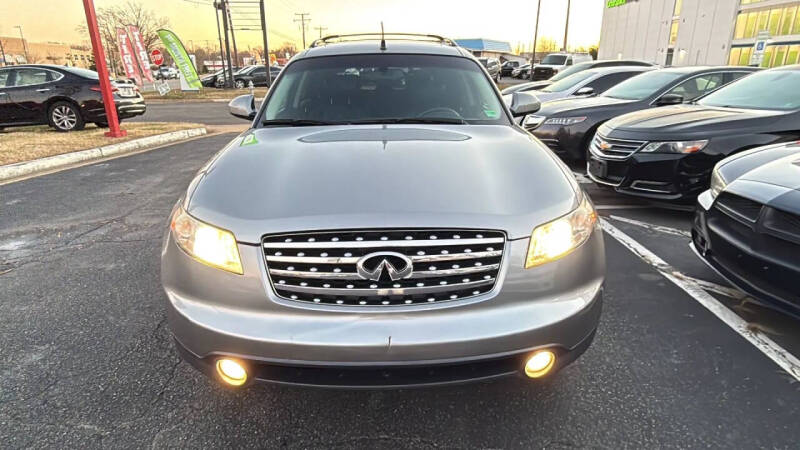 2005 Infiniti FX35