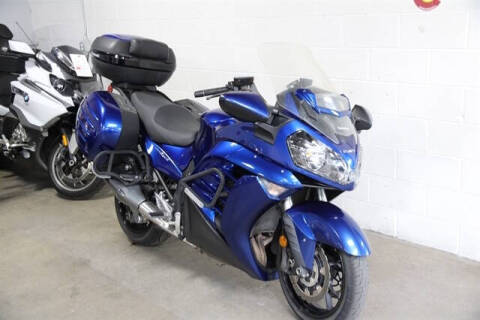 2017 Kawasaki CONCOURS 1