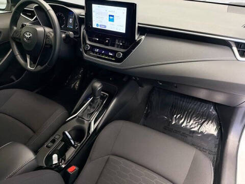 2024 Toyota Corolla Hatchback SE