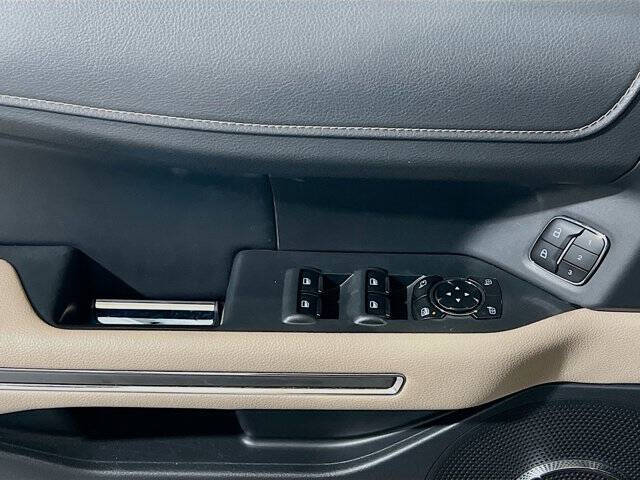 2023 Ford Expedition MAX XLT