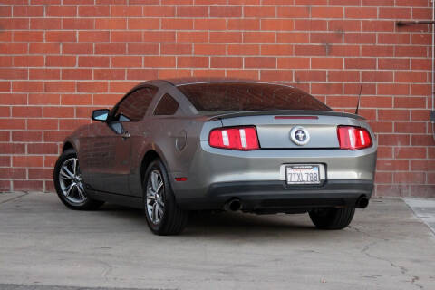 2010 Ford Mustang V6 Premium