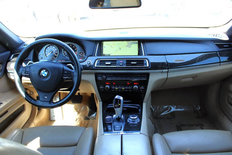 2013 BMW 7 Series 740Li