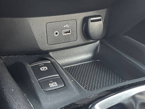 2022 Nissan Rogue Sport SL