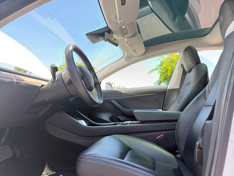 2020 Tesla Model 3 Standard Range Plus