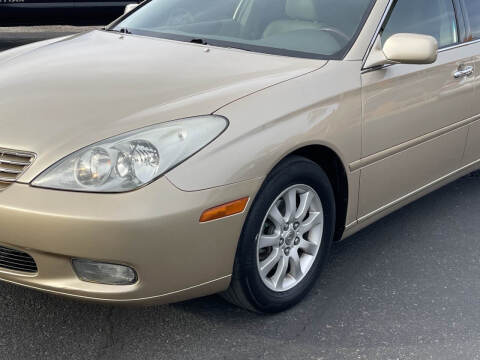 2004 Lexus ES 330