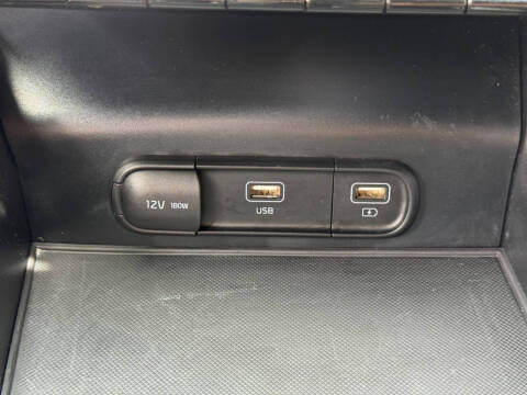 2023 Kia K5