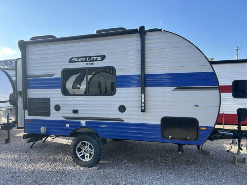 2021 Sunset Park & RV 16BH