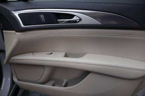 2020 Lincoln MKZ Standard