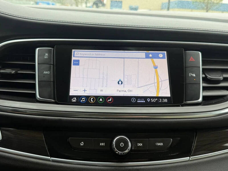 2021 Buick Enclave Essence