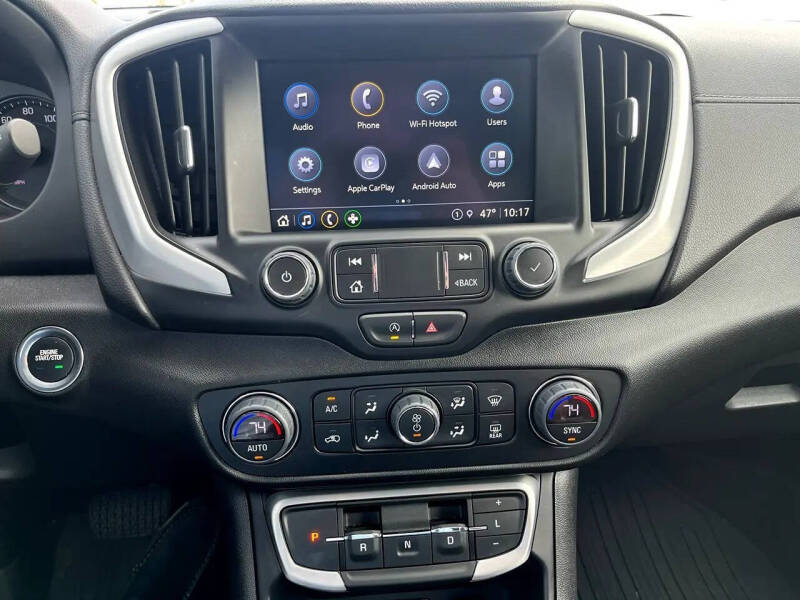 2024 GMC Terrain SLT