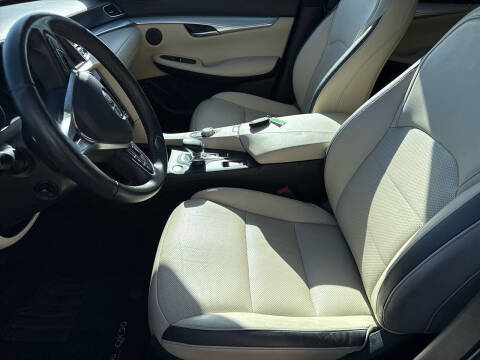 2019 Infiniti QX50 Essential