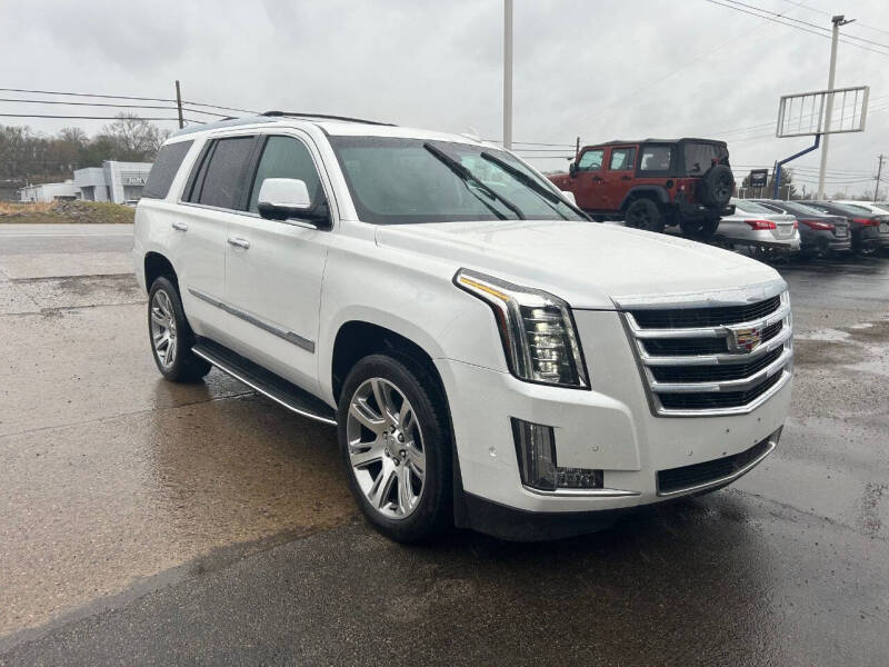 2017 Cadillac Escalade for sale at ROADSTAR MOTORS in Liberty Township OH