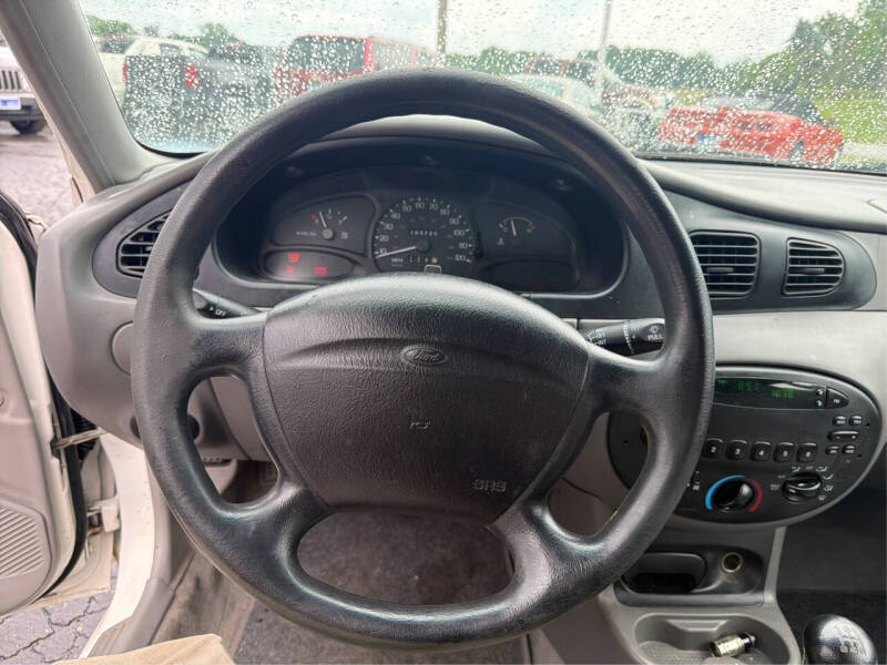 1997 Ford Escort LX