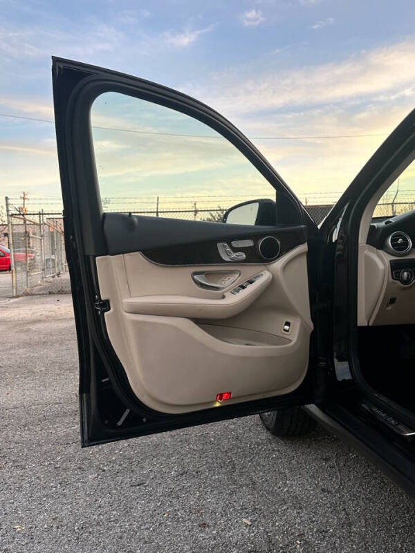 2016 Mercedes-Benz GLC GLC 300