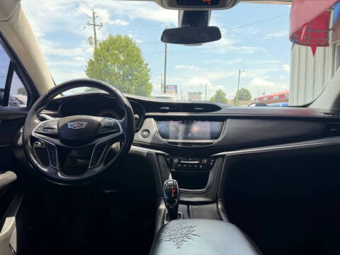 2017 Cadillac XT5 Premium Luxury